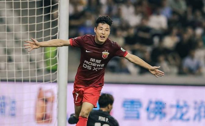 武磊不眠吐槽只是开始善待球迷还需时间的简单介绍 武磊不眠吐槽只是开始善待球迷还需时间的简单介绍