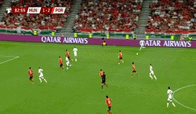 葡萄牙三球大胜匈牙利,C罗再猛进两球 葡萄牙三球大胜匈牙利,C罗再猛进两球