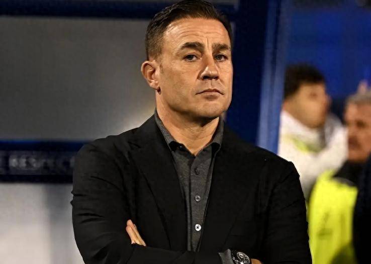 西部球队新教练就职:传奇球员接手指挥 西部球队新教练就职:传奇球员接手指挥